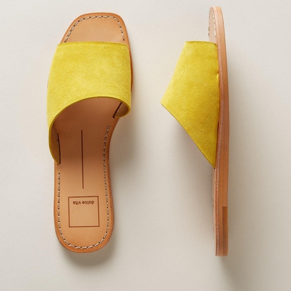 Dolce Vita Shoes - 🌿DOLCE VITA SANDALS🌿